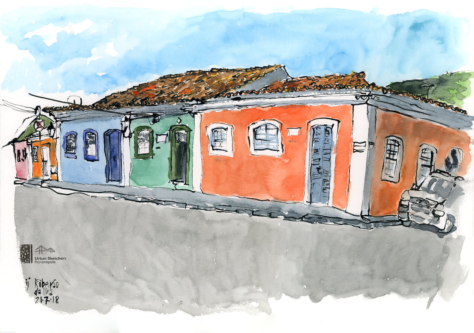 Desenho a lápis mostrando uma sequência de cinco casas de arquitetura açoriana, todas em cores diferentes. À direita, um carro cinza estacionado