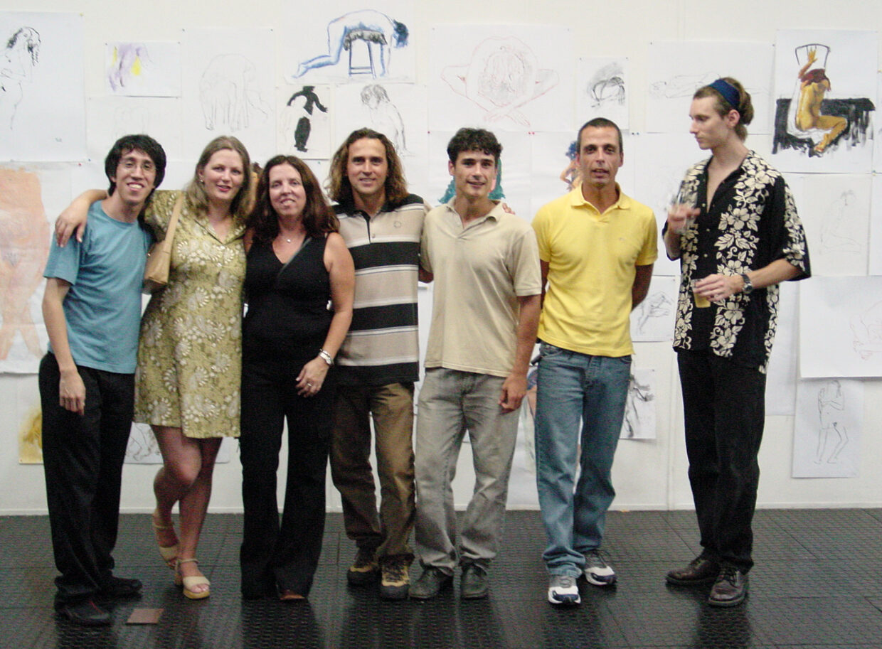 Seis expositores com a professora Mara Santos